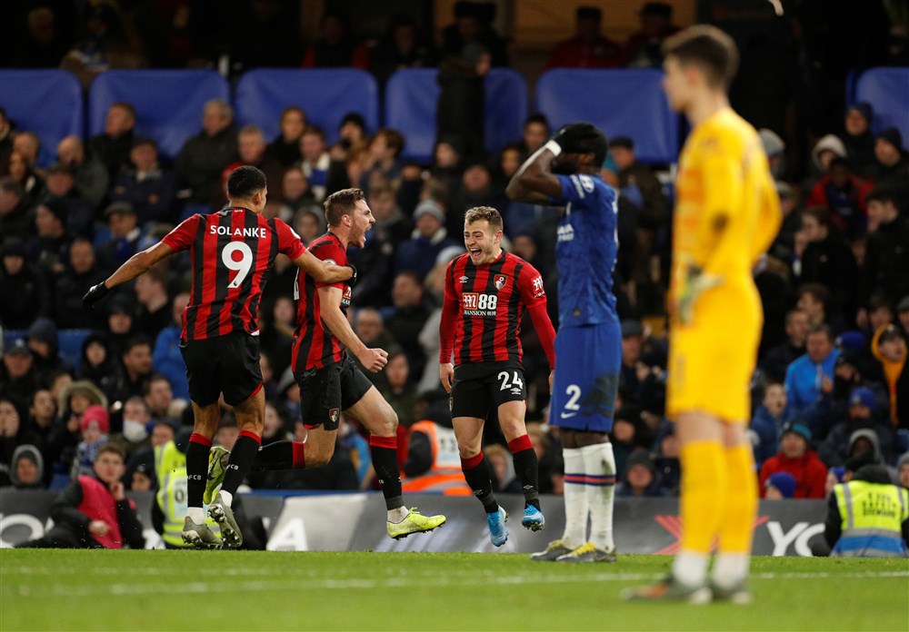 Ploeterploeg Chelsea krijgt nieuwe tik dankzij Bournemouth-pareltje