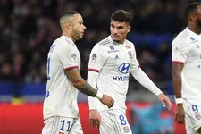 Thumbnail for article: Afgehaakte aanvoerder Memphis ziet het op valreep misgaan bij Lyon