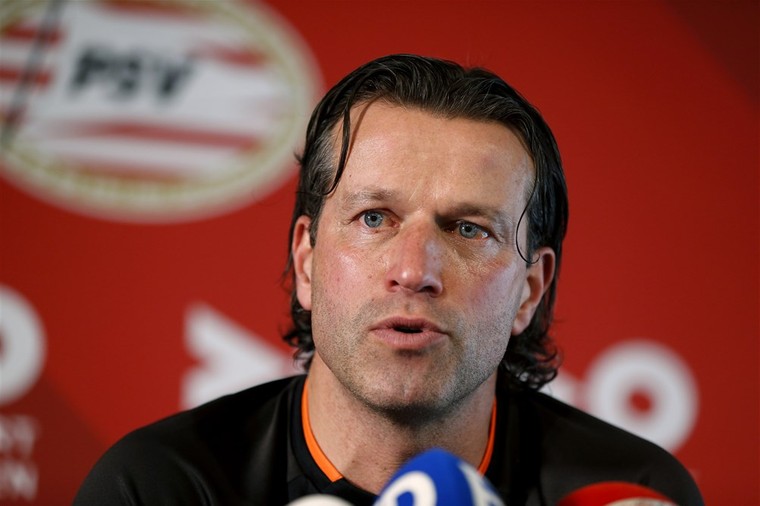 Bomvolle ziekenboeg PSV: geen spits beschikbaar tegen PEC