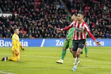 Thumbnail for article: PSV speelt ellende van zich af met prachtgoals tegen PEC