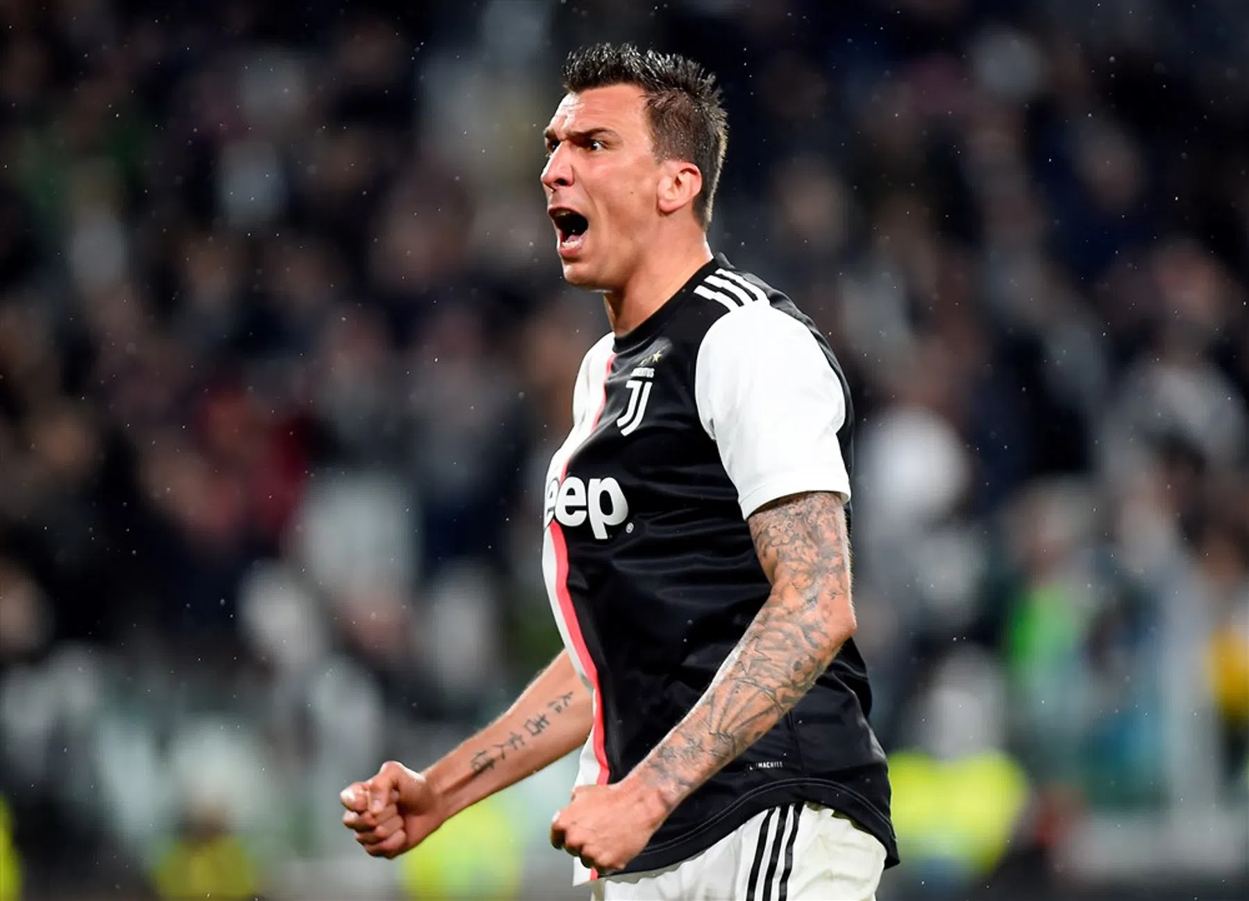 Mandzukic verlaat Juventus en kiest voor lucratief avontuur