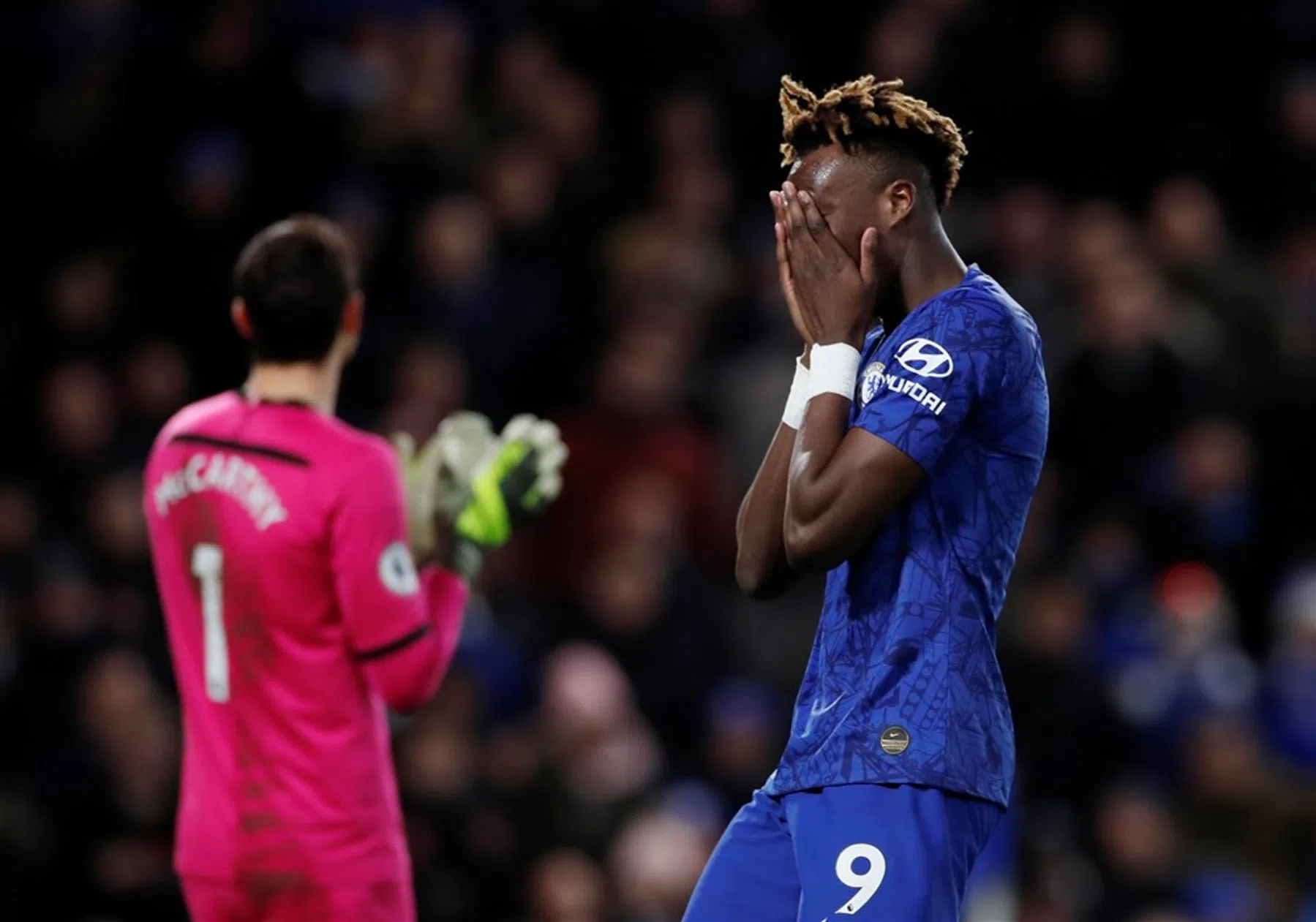 Pijnlijke middag voor Chelsea, Riedewald getuige van wereldgoal