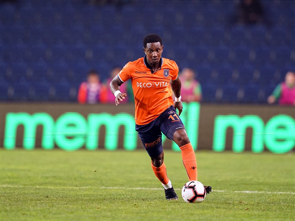 Persoonlijke primeur Elia bij titelkandidaat Istanbul Basaksehir