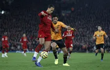 Thumbnail for article: Van Dijk weet zelf niets van omstreden handsbal