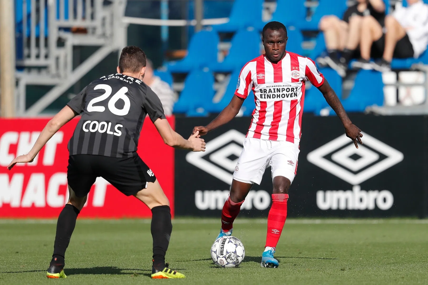 Ook Eupen is te sterk voor aanvallend onmachtig PSV