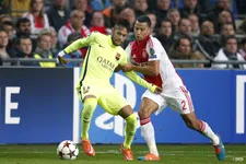 Thumbnail for article: Van Rhijn over zijn beste tegenstanders: 'Soms een beetje schelden tegen Neymar'