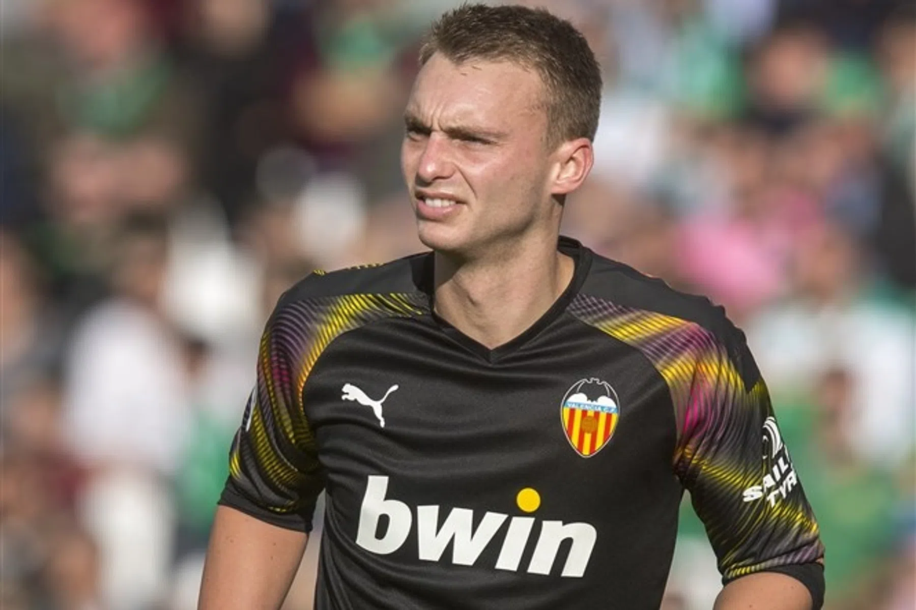 Cillessen ziet vanaf de bank Valencia afgaan als een gieter