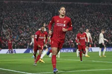 Thumbnail for article: Van Dijk toont zijn klasse in kraker en zorgt voor megavoorsprong Liverpool