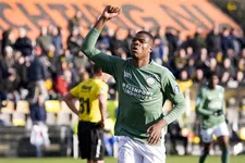 Thumbnail for article: Zwak PSV door oog van de naald dankzij extreem late goal Dumfries