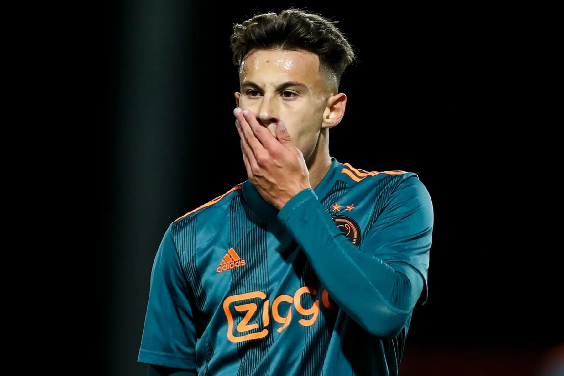 Ajax-talent Kühn maakt het seizoen af bij Bayern-beloften