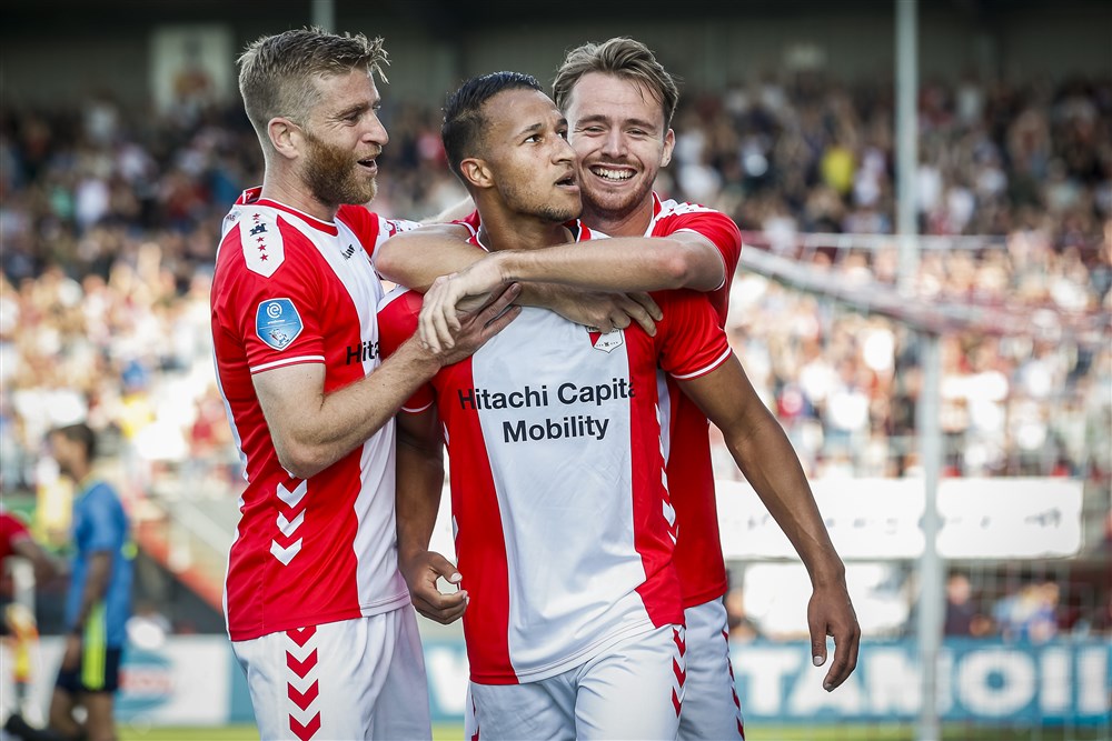 Slagveer verlaat jeugdliefde Emmen voor Hongaars avontuur
