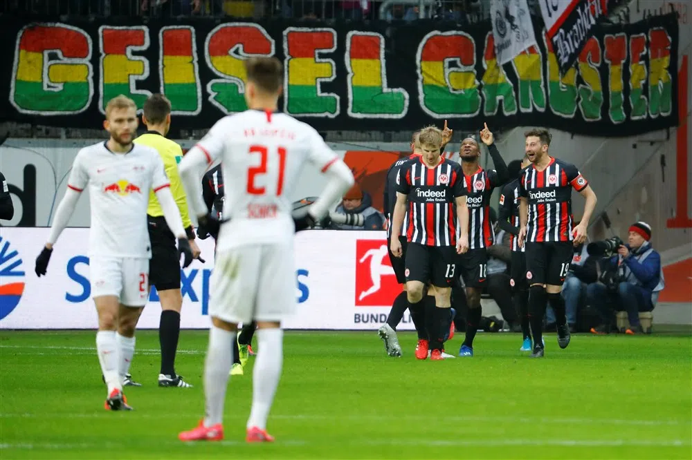 Dost en co doen koploper Leipzig pijn, Weghorst blijft worstelen