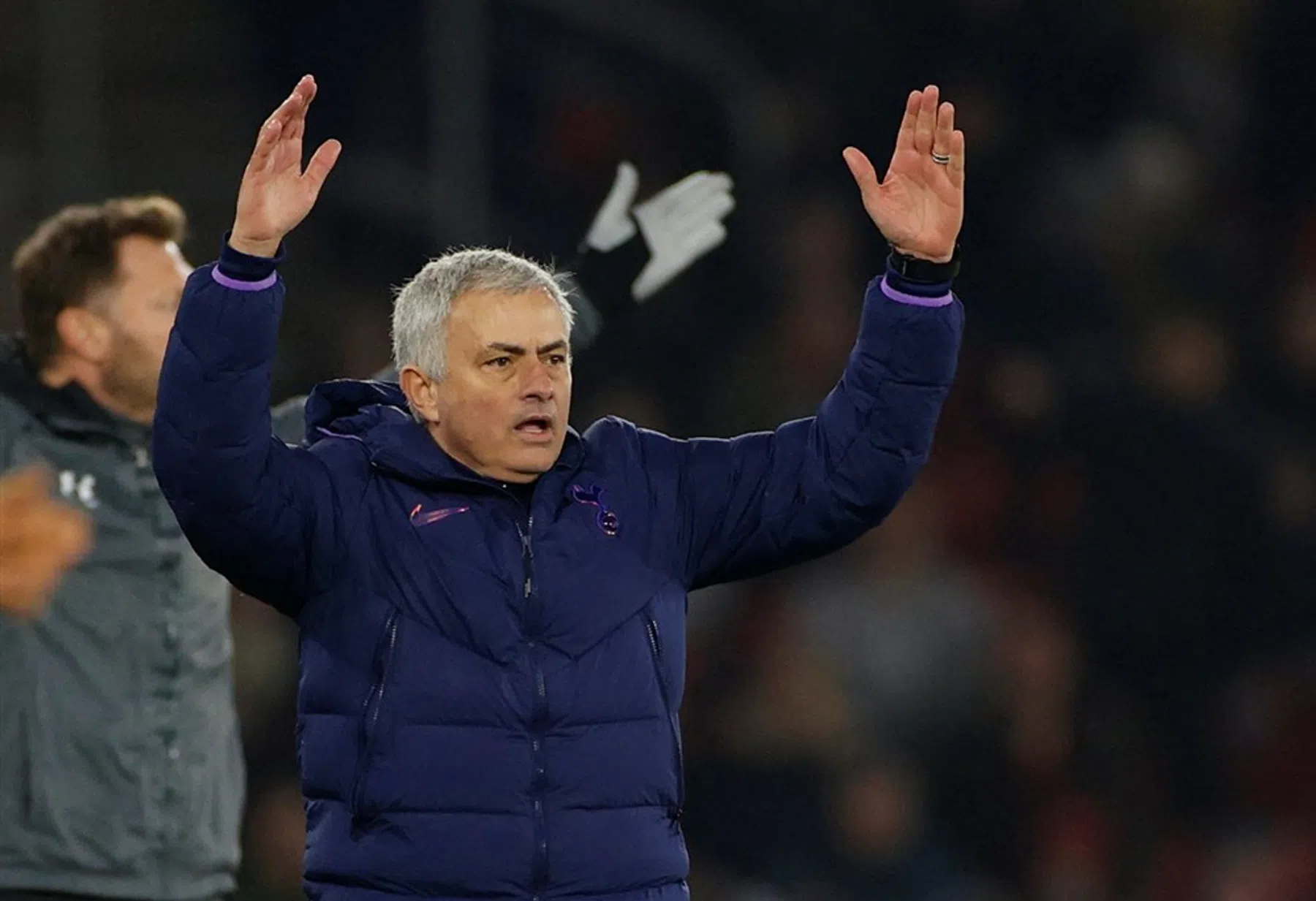 Mourinho baalt van situatie afwezige Eriksen: 'Niet fout van Spurs'