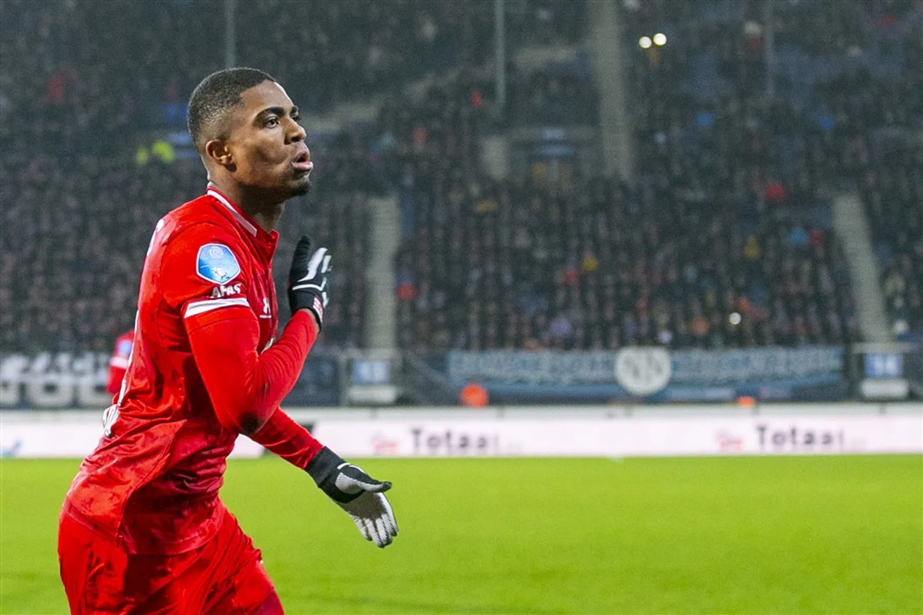 AZ klimt dankzij De Wit en Boadu uit het Eredivisie-dal