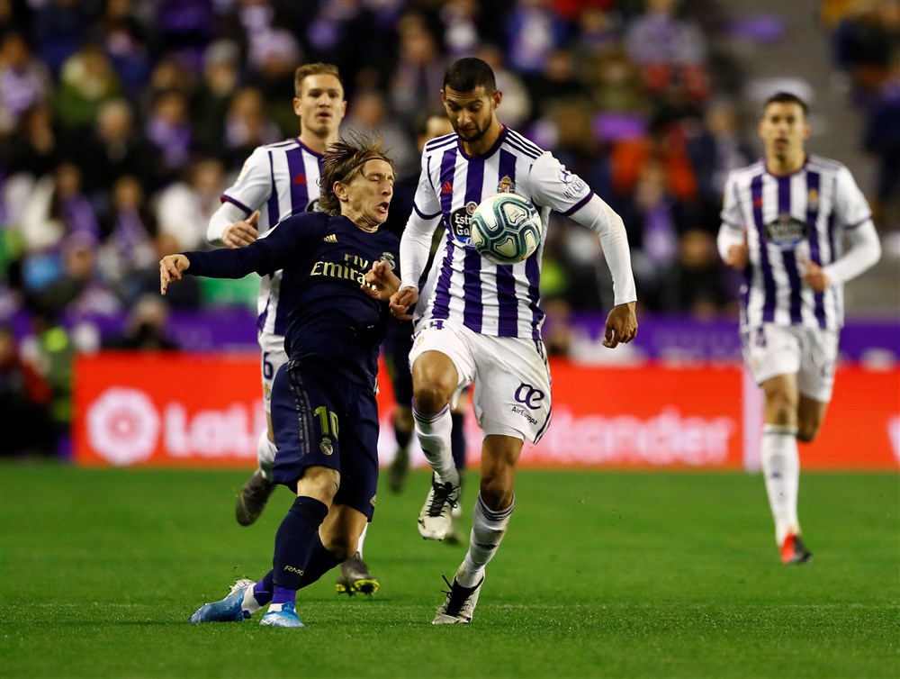 Late treffer Nacho brengt opluchting bij Real Madrid