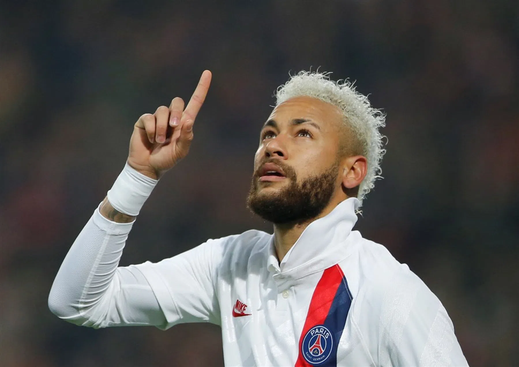 Neymar eert Kobe Bryant na nieuwe heldenrol bij PSG