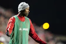 Thumbnail for article: Shirt-slapstick tegen AZ was slechts het begin voor Antwerp-probleemkind Zé 