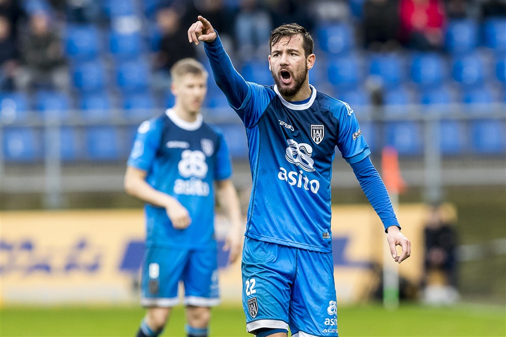 Heracles breekt contract buitenkansje Kiomourtzoglou open