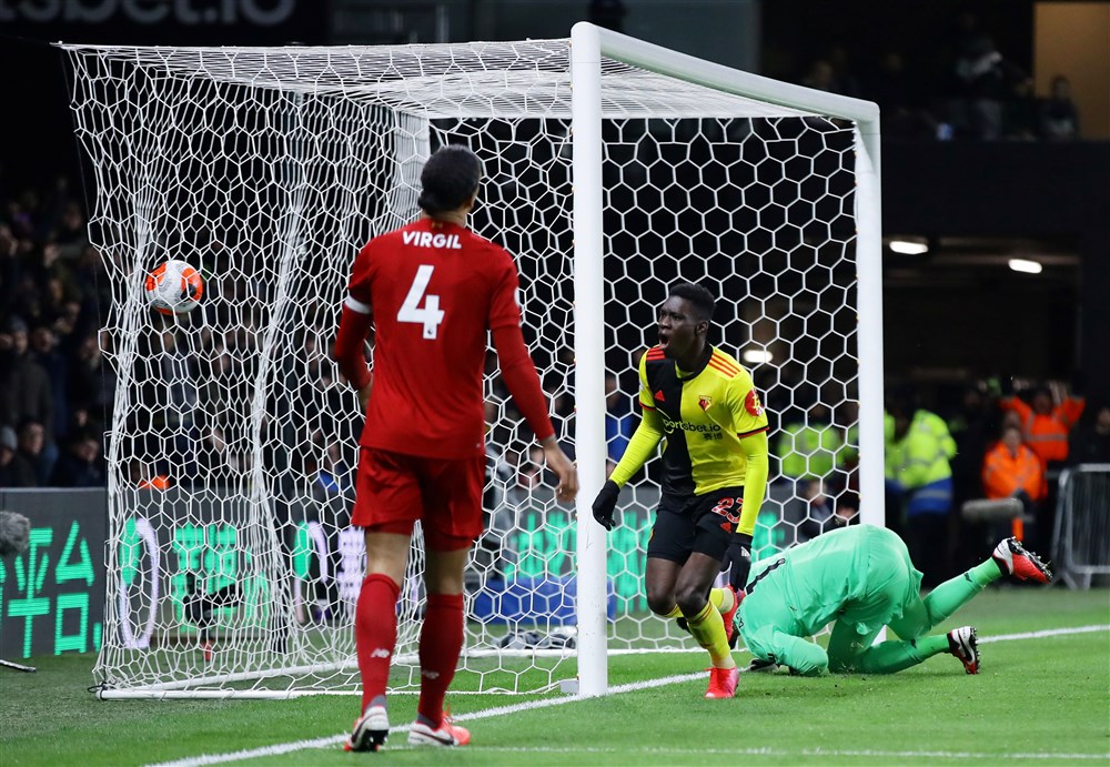 Sensationeel: Liverpool verliest ongeslagen status na totale ineenstorting