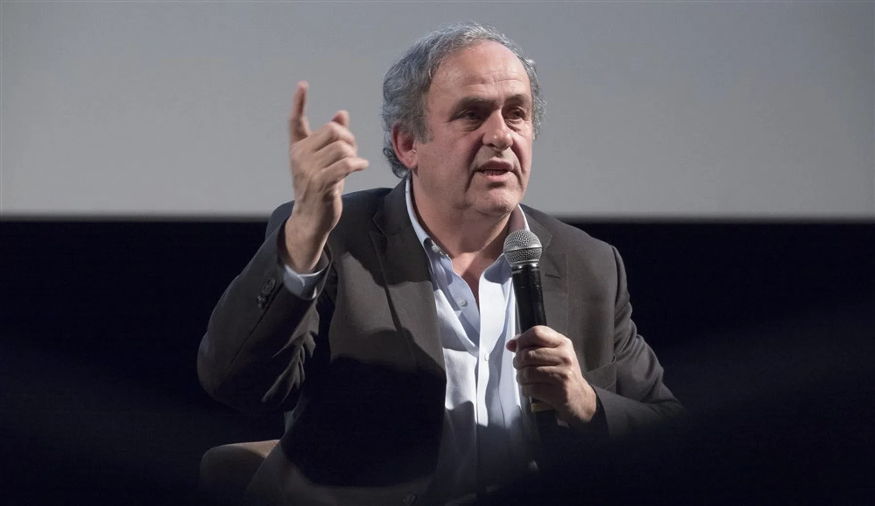 Ook volgende zet van Platini in Operatie Naamzuivering faalt