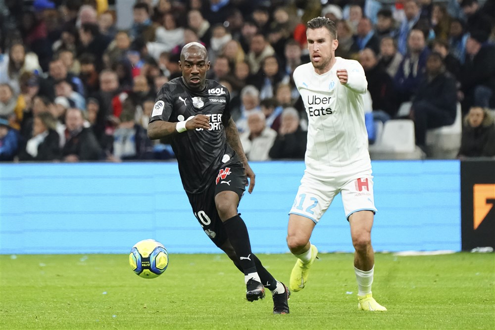 Ultieme comeback Amiens verpest zeldzame basisplaats Strootman