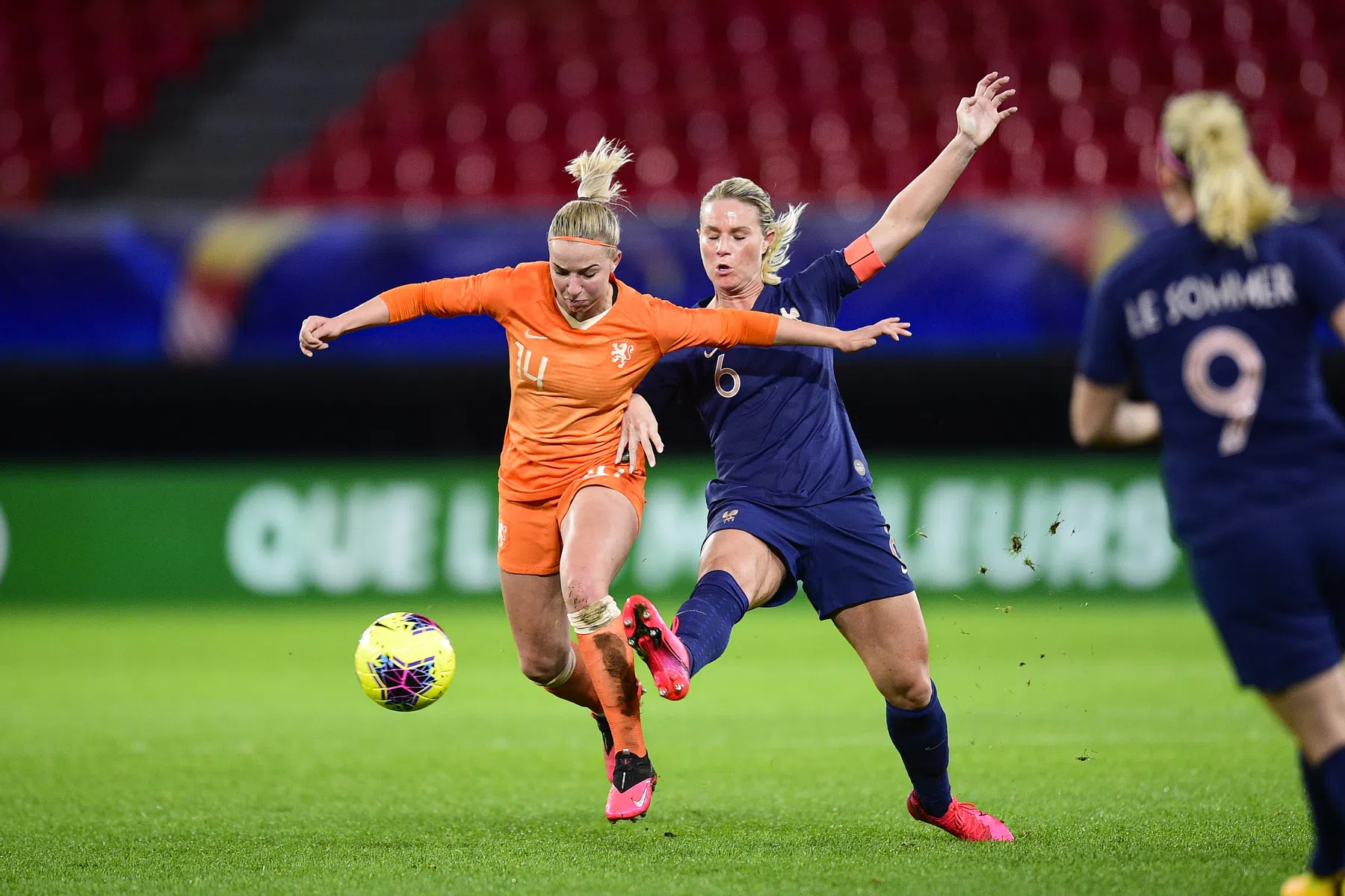 In het spoor van de Oranje Leeuwinnen: 'Er moet heel veel beter' 