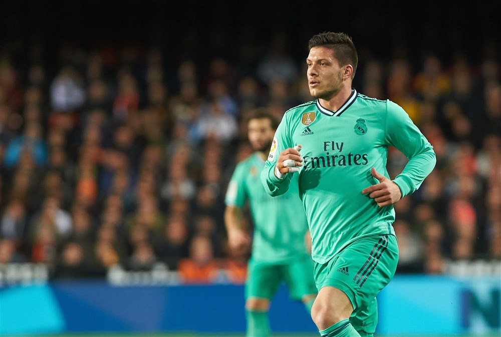Jovic na snoeiharde kritiek: 'Wist niet hoe ik me in zelfisolatie moest gedragen'