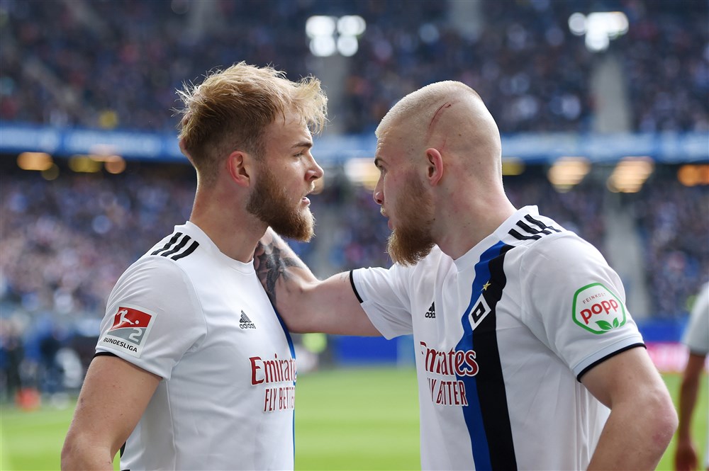 Spelers en staf HSV bereid financiële drama te verzachten