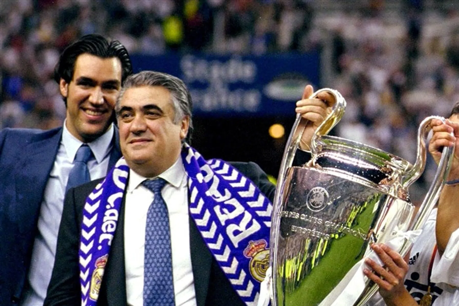 Voormalig Real Madrid-voorzitter Sanz overleden aan gevolgen coronavirus