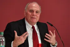 Thumbnail for article: Hoeness voorspelt 'nieuwe voetbalwereld' na coronacrisis