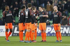 Thumbnail for article: AZ en PSV delen standpunt Ajax: streep door seizoen