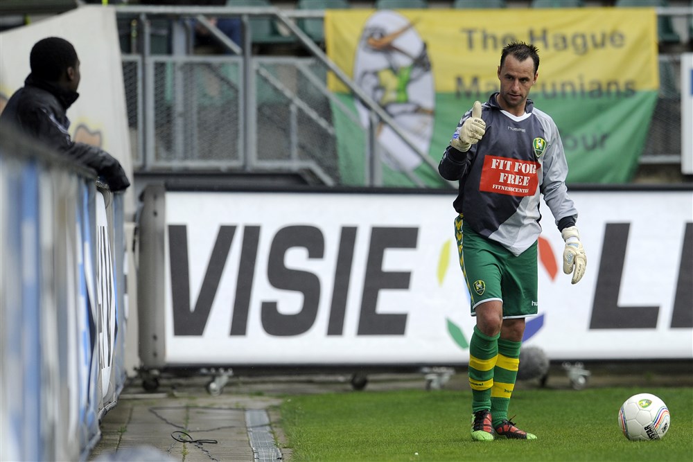 Tien jaar na dit onvergetelijke beeld: zeven veldspelers die moesten keepen