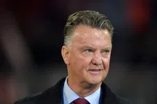 Thumbnail for article: Van Gaal geïrriteerd: 'Clubs misbruiken coronacrisis voor eigen gewin'