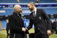 Thumbnail for article: Pakkende oproep Vialli: 'Laat Italië in Bergamo spelen, met alle artsen en zusters'