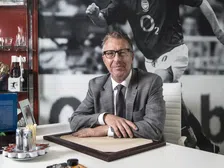 Thumbnail for article: Rob Jansen: 'Er moeten grote offers worden gebracht'