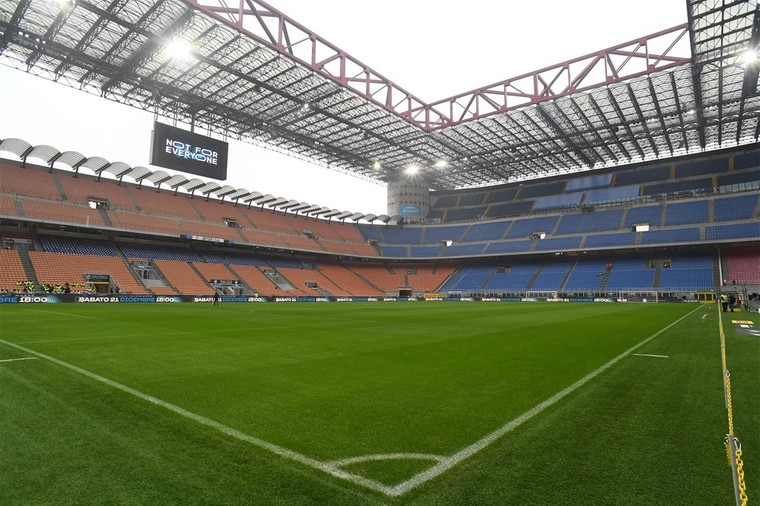 FIFA-topman oppert start nieuwe seizoen in 2021