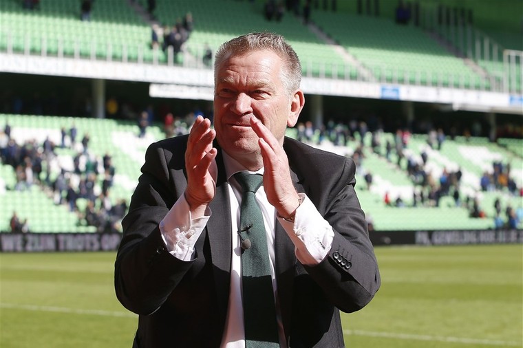 Oproep Nijland: 'Zet alle ego's aan de kant en kies voor twintig clubs!'