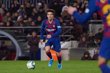 Thumbnail for article: 'Barça zet in op eigen talent: Aleña en Riqui Puig krijgen serieuze kans'