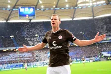 Thumbnail for article: Veerman betrokken bij wereldprimeur, Giggs prijst Scholes de hemel in