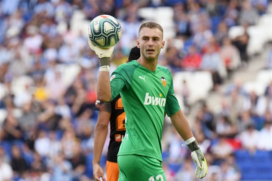 'Cillessen dreigt basisplaats te verliezen aan oude bekende'