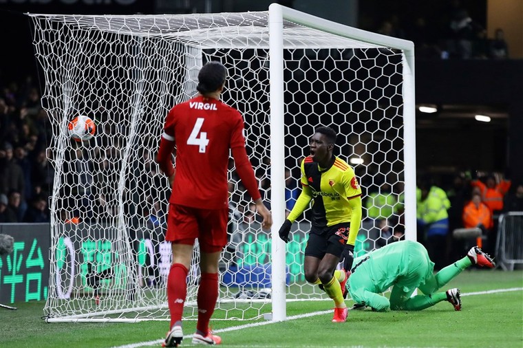 Wenger genoot van zeperd Liverpool: 'Ze hadden het echt kunnen halen'