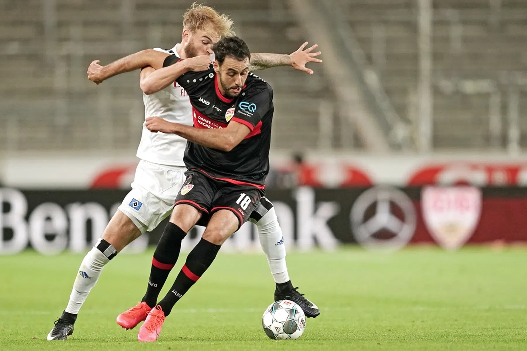 'Nederlands' HSV geeft het volledig weg in kraker om promotie
