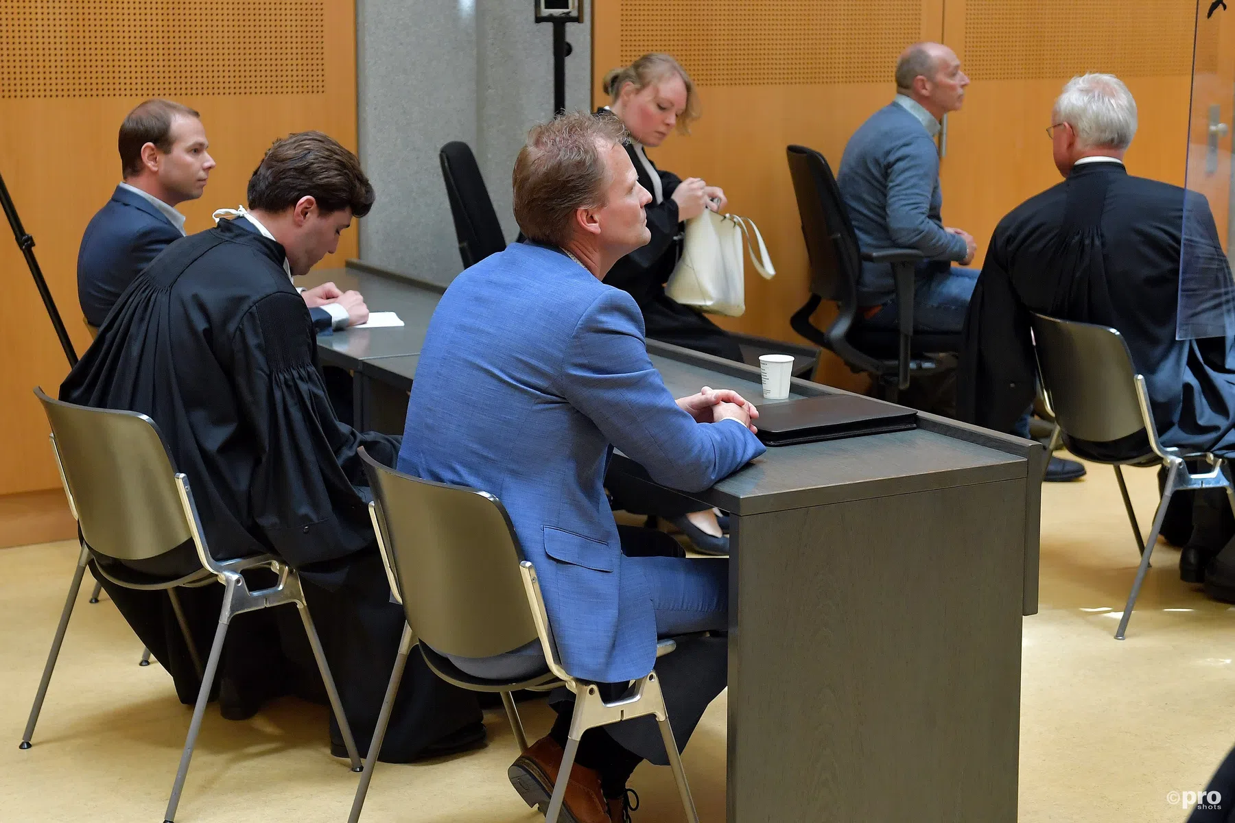 Vitesse zinspeelt op nieuwe juridische stappen om stadionhuur te verlagen