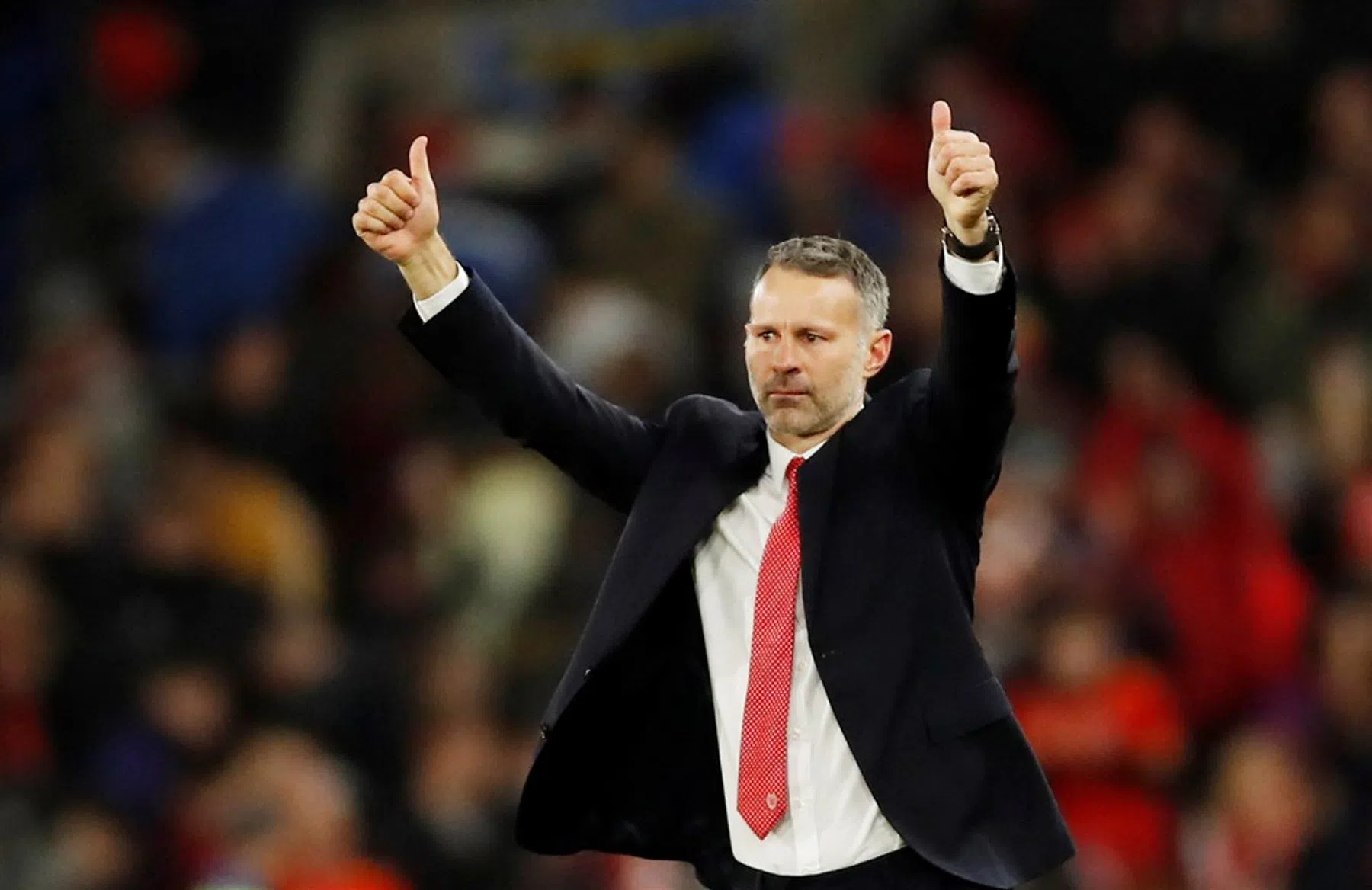 Giggs bewondert Liverpool: 'Doet pijn om het te zeggen'