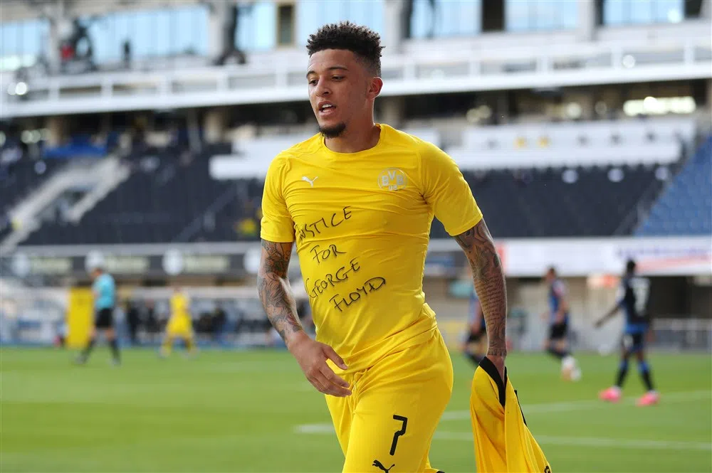 Hattrick hero Sancho steelt de show bij freewheelend Dortmund