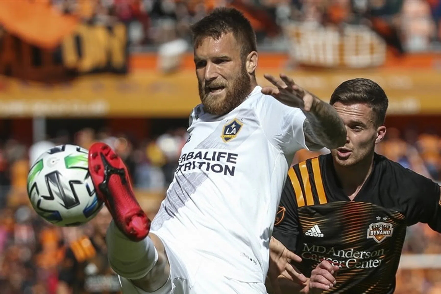 La Galaxy stuurt Servische international weg na racistische uitlatingen van vrouw