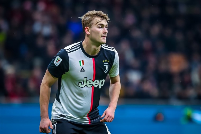 De Ligt veegt geruchten resoluut van tafel