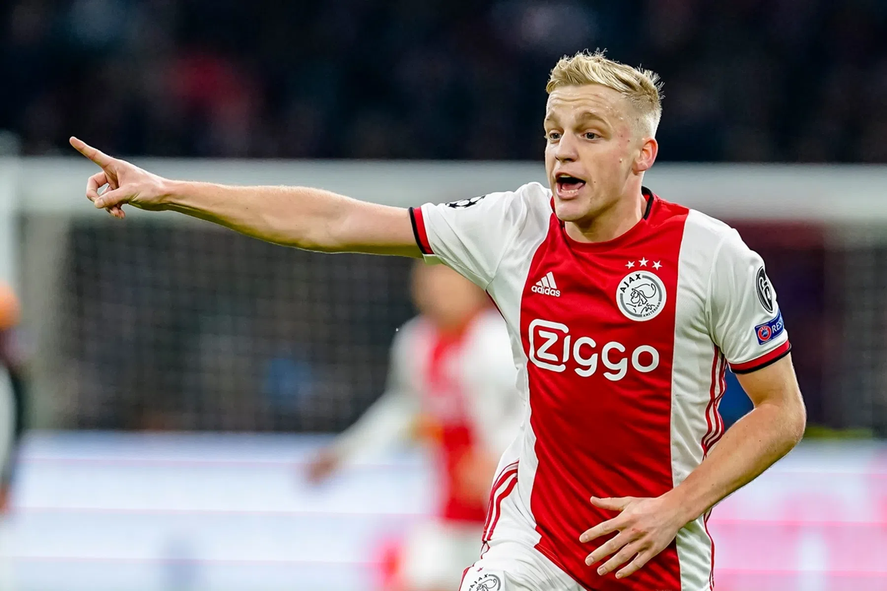 Spel op de wagen: Manchester United bereidt bod voor op Van de Beek