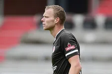 Thumbnail for article: Veerman en Luhukay ruziën op weg naar kleedkamer