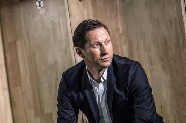 PSV heeft staf Schmidt bijna rond